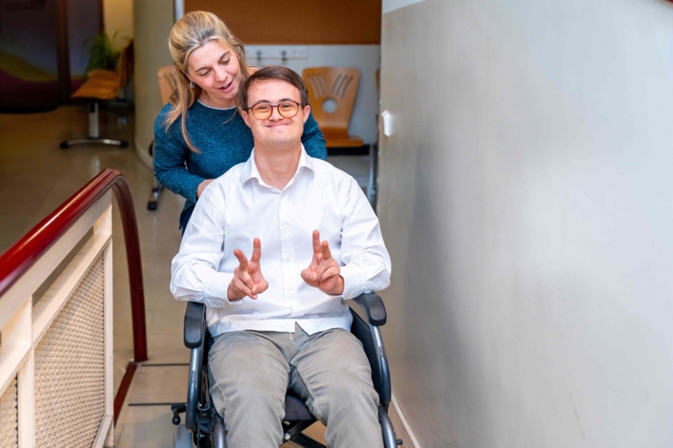Commonwealth cash boost for disability-focused community groups