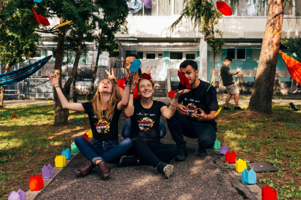 Studying what makes student volunteers tick