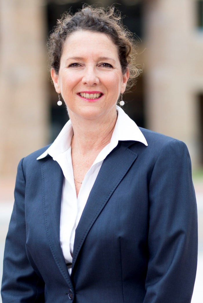 Dr Annette Greenlow