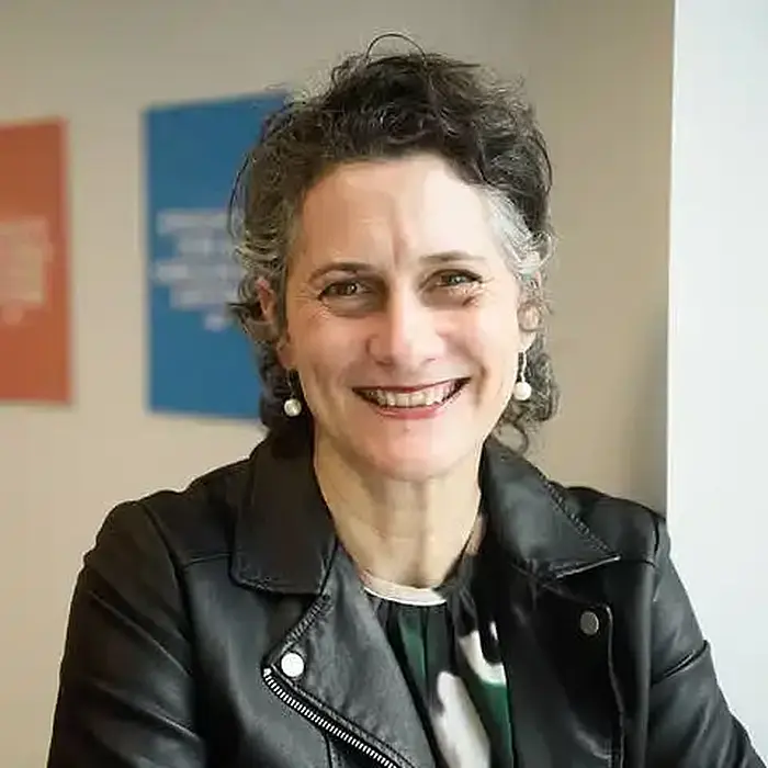 Susanne Legena